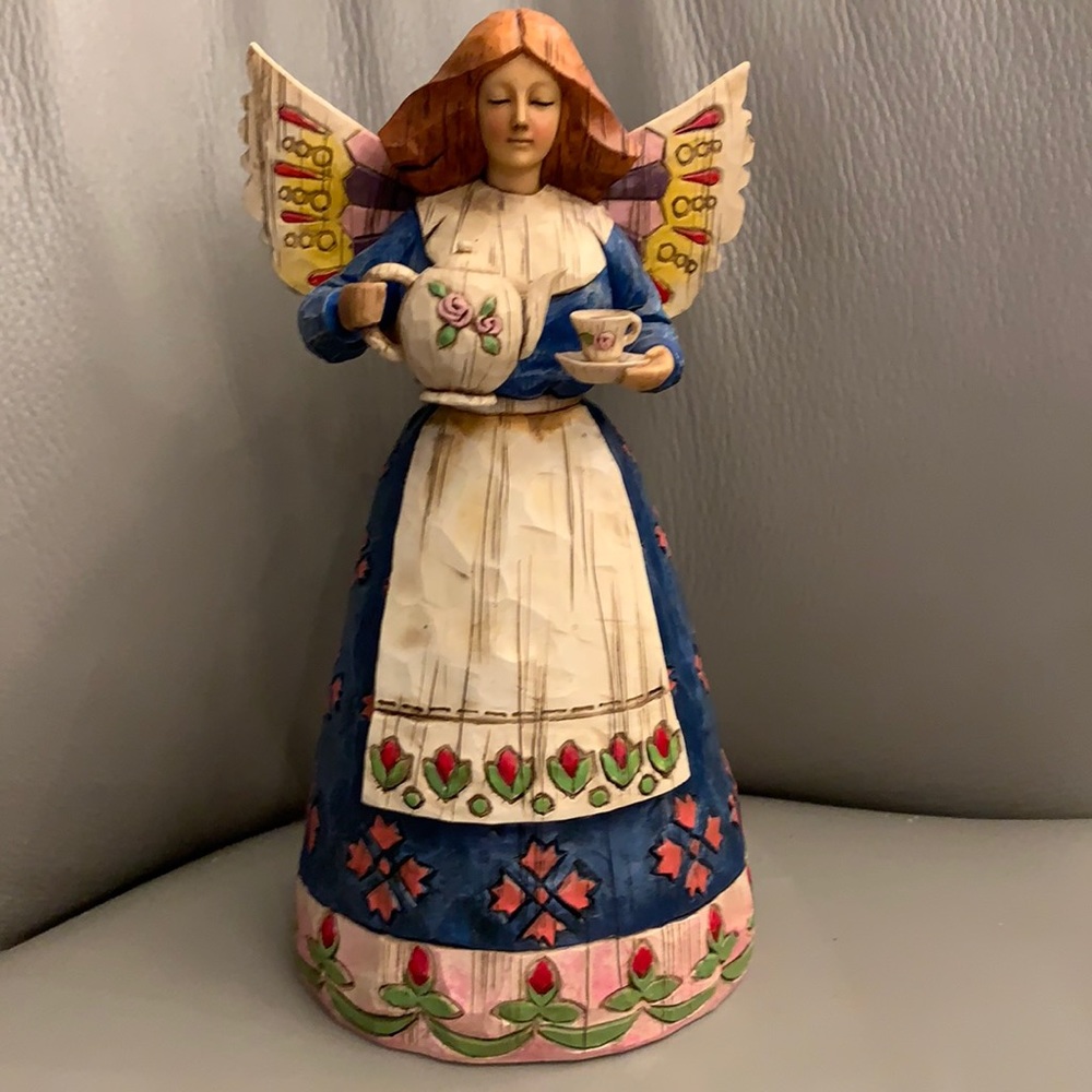 “Angel of Hospitality” by Jim Shore